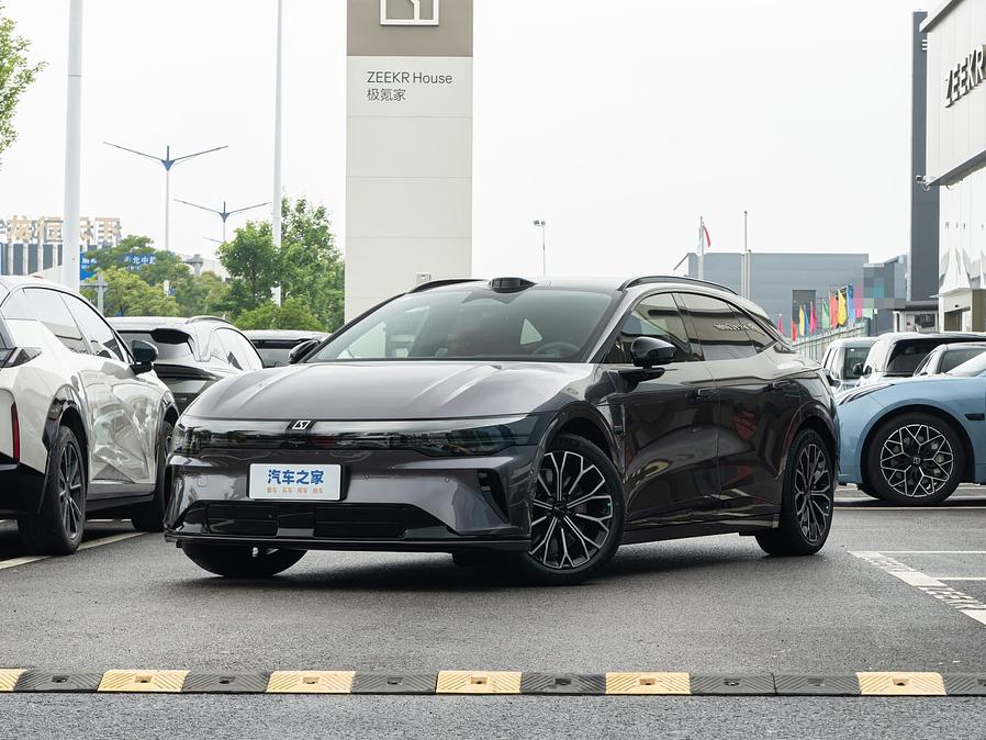 Zeekr 007GT L.Riker
