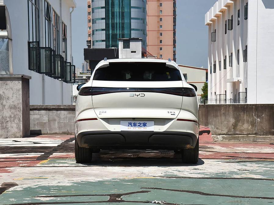 BYD Sea Lion 06