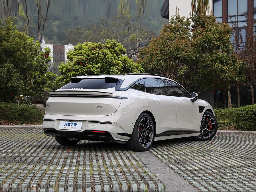 Zeekr 007GT L.Riker
