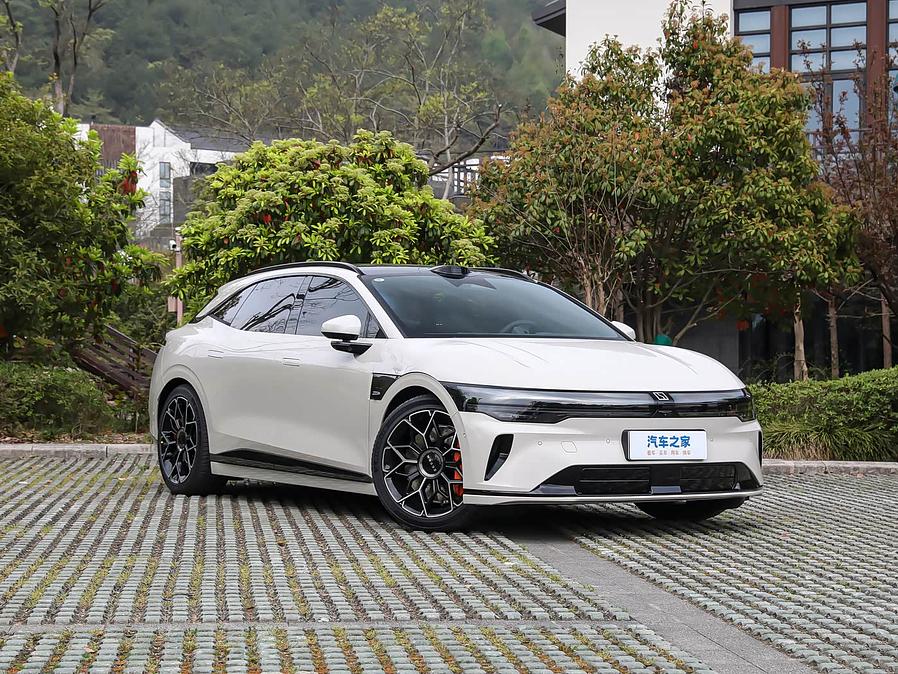 Zeekr 007GT L.Riker