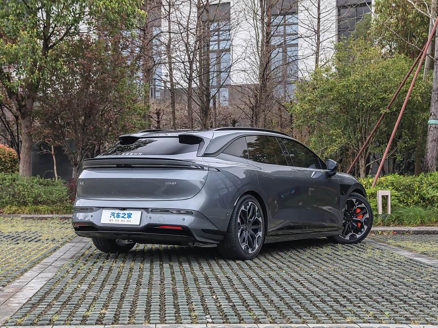 Zeekr 007GT L.Riker