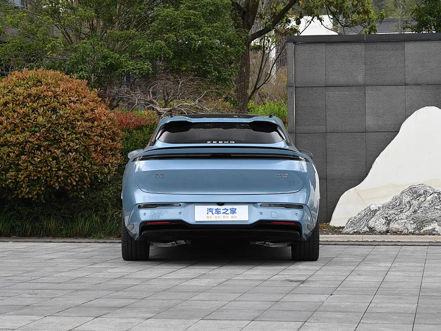 Zeekr 007GT L.Riker