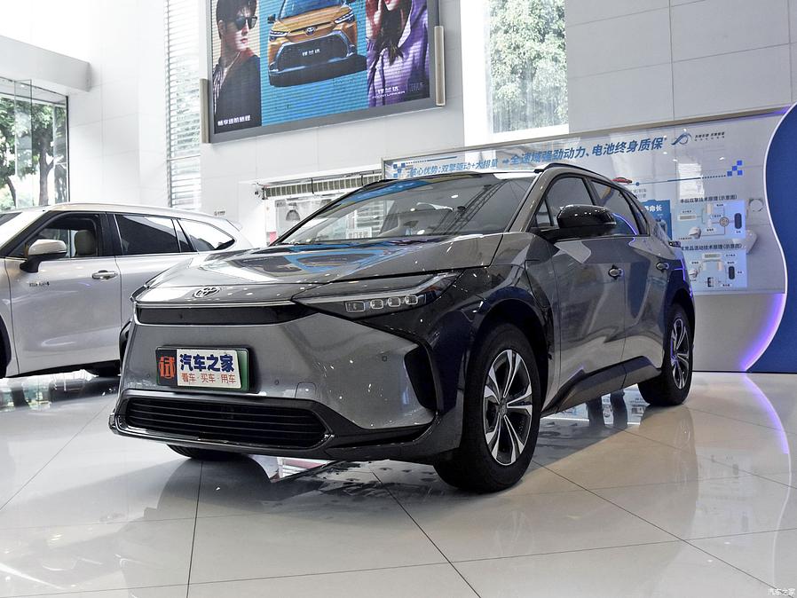 Toyota bZ4X Far mountain gray L.Riker