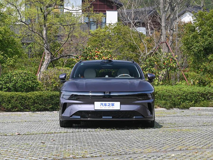 Zeekr 007GT L.Riker