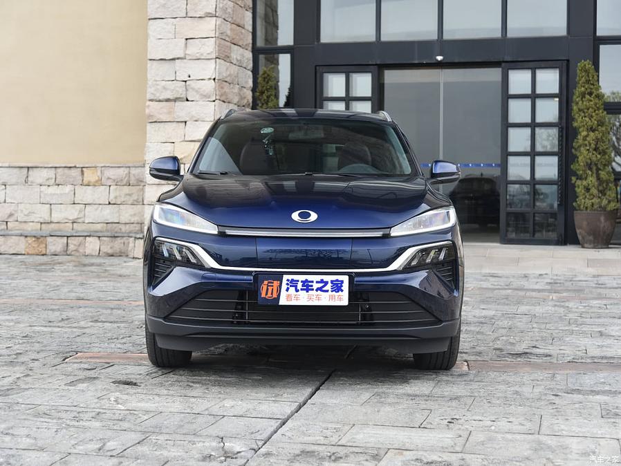Honda M-NV Blue