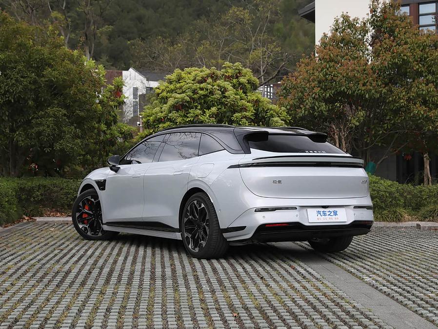 Zeekr 007GT L.Riker